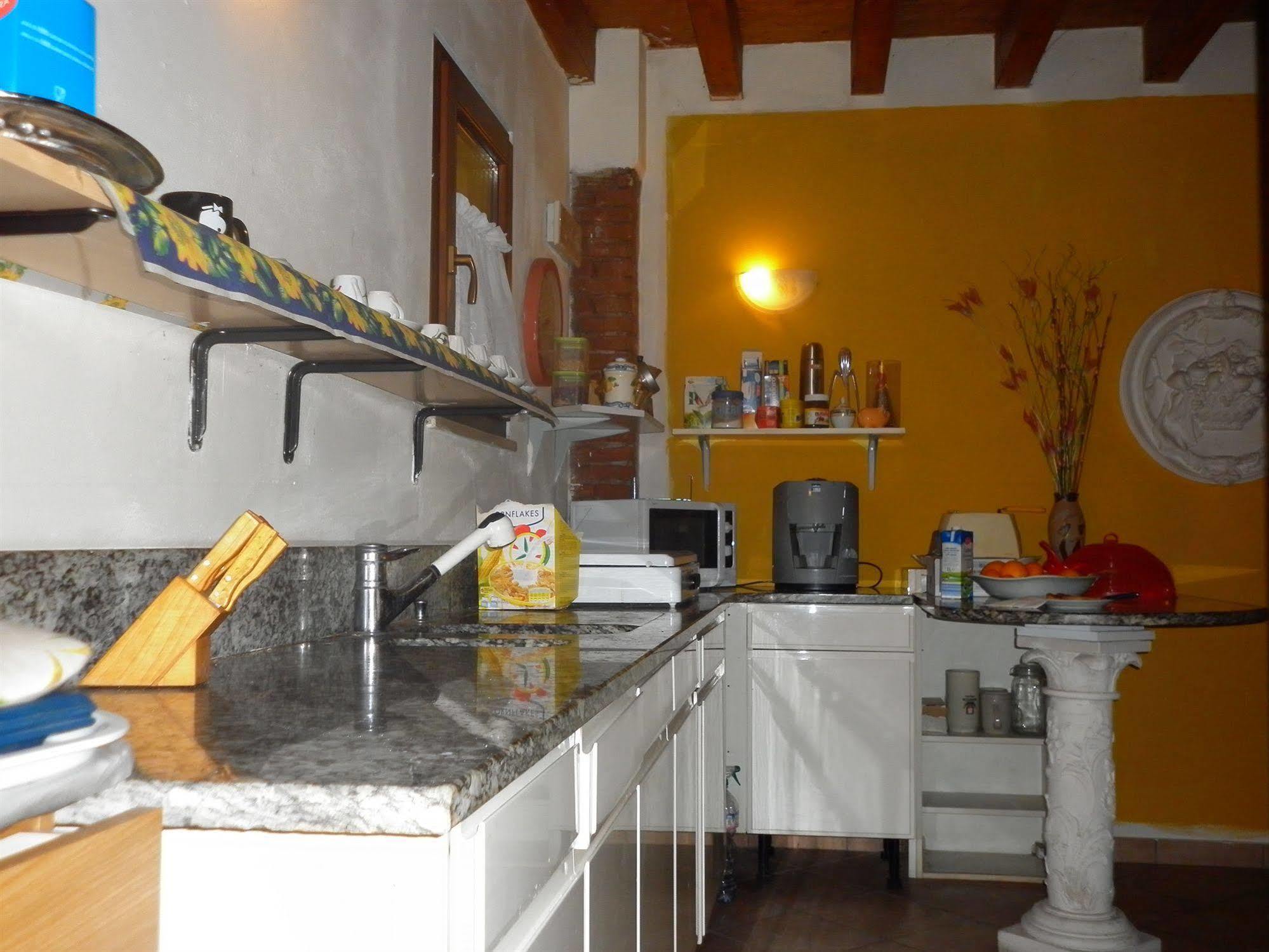 La Cascina Di Alice Bed and Breakfast Castiglione Delle Stiviere Εξωτερικό φωτογραφία